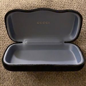 Black Gucci glasses hard case like new